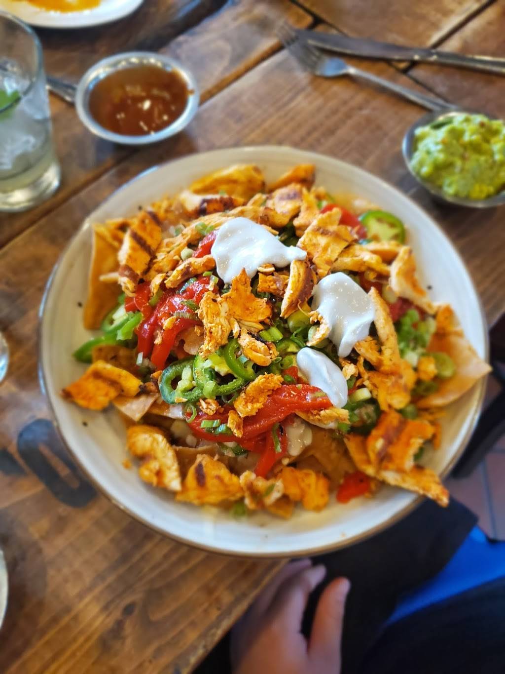 Sonora Grill | restaurant | 3300 E Lake St, Minneapolis, MN 55406, USA | 6127222500 OR +1 612-722-2500