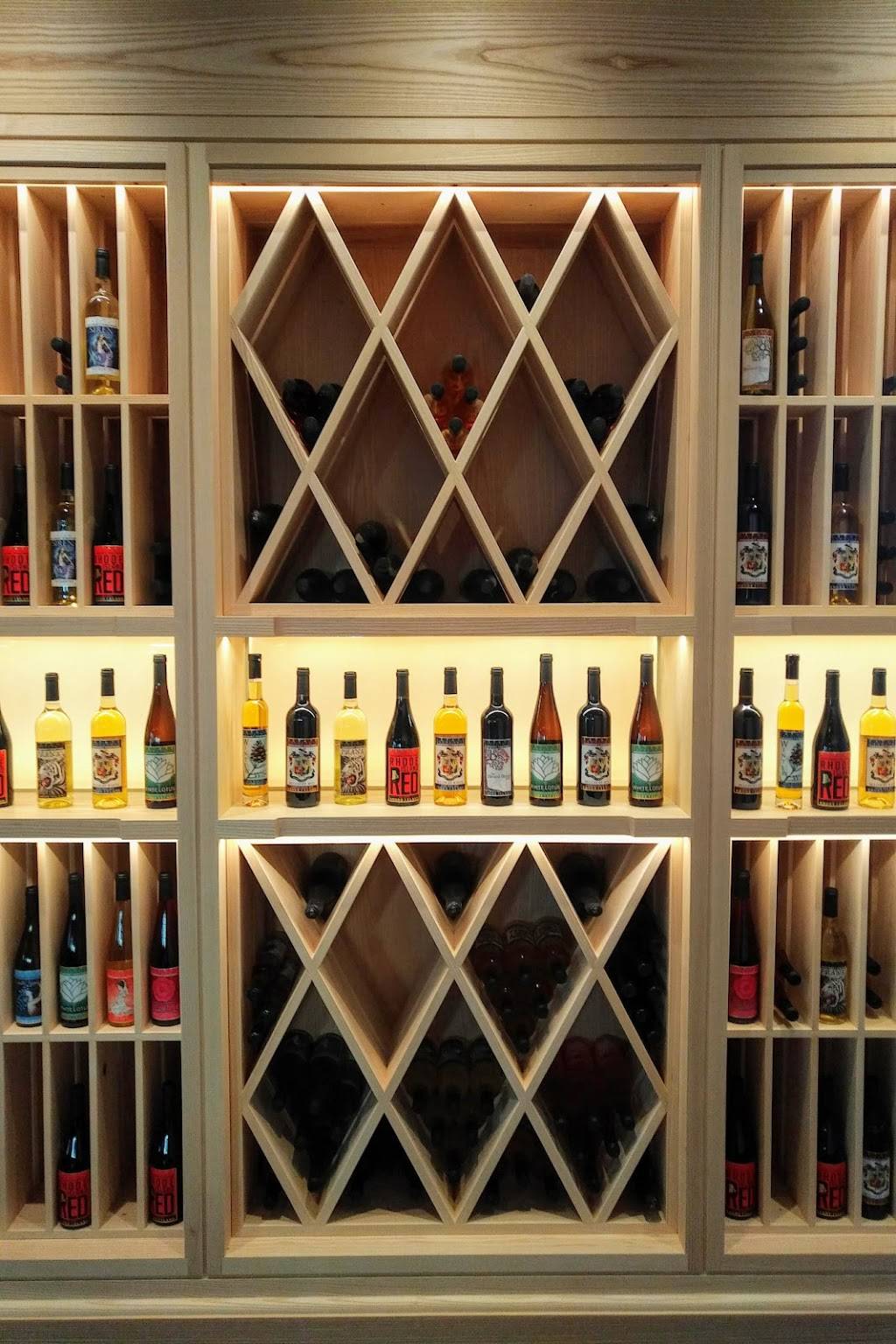 Bar and Board | restaurant | 282 Thames St, Newport, RI 02840, USA | 4016191022 OR +1 401-619-1022