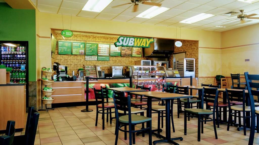 Subway | restaurant | 15551 11 Mile Rd, Battle Creek, MI 49014, USA | 2699683127 OR +1 269-968-3127