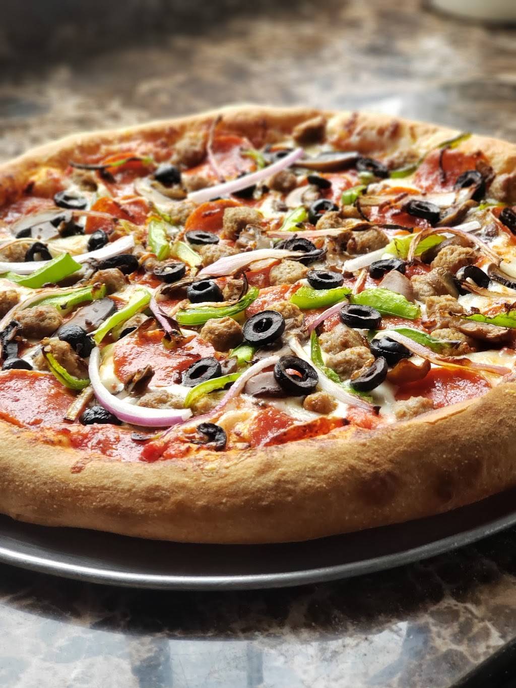 Pizzeria Pacifico | restaurant | 7826 Broadway, Lemon Grove, CA 91945, USA | 6198257455 OR +1 619-825-7455