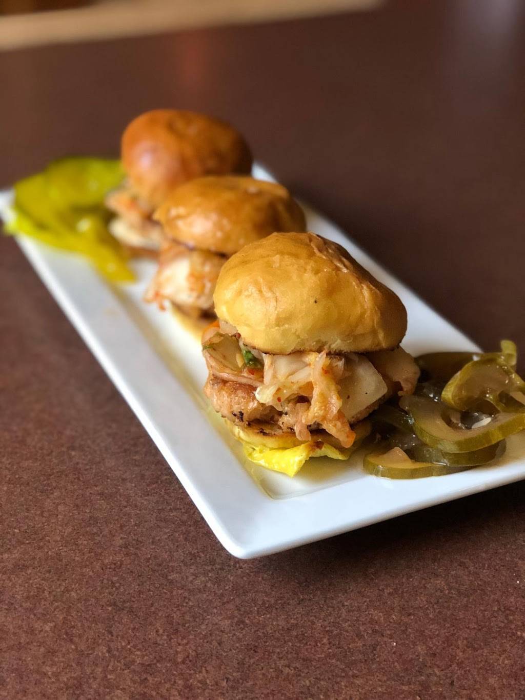 Brecon Grille | restaurant | 1324, 101 W Michigan Ave, Saline, MI 48176, USA | 7344294868 OR +1 734-429-4868