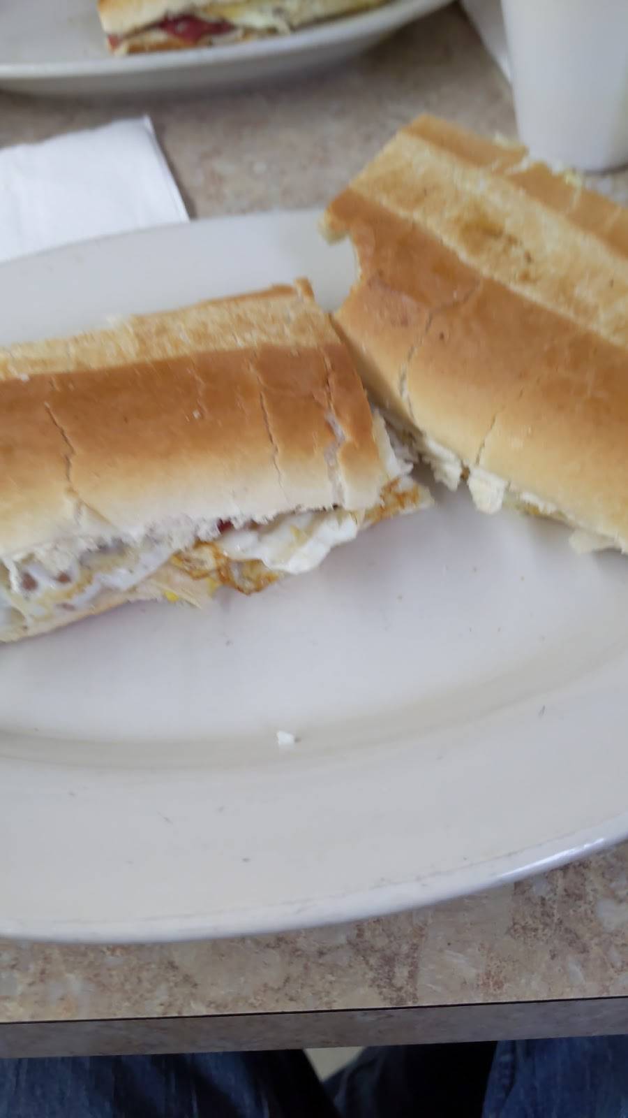 Sazón latino | restaurant | 129 Broadway St, Chicopee, MA 01020, USA | 4133313938 OR +1 413-331-3938