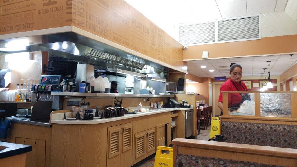 IHOP | restaurant | 4562 Lake Worth Rd, Lake Worth, FL 33463, USA | 5616417823 OR +1 561-641-7823