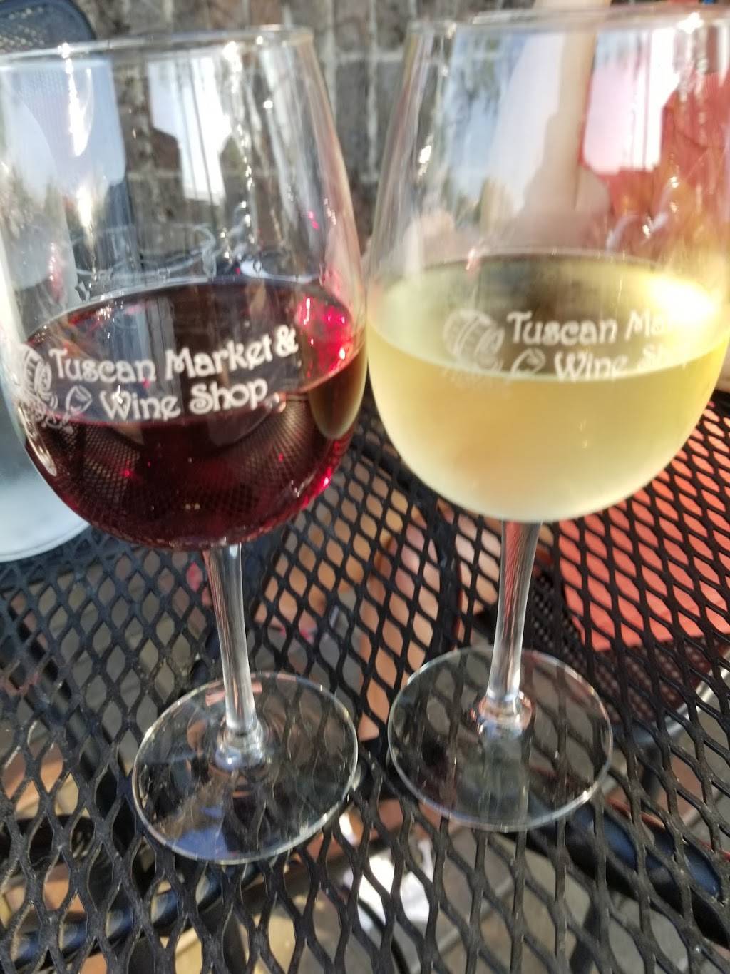 Tuscan Market & Wine Shop | restaurant | 141 W Wing St, Arlington Heights, IL 60005, USA | 8473929700 OR +1 847-392-9700