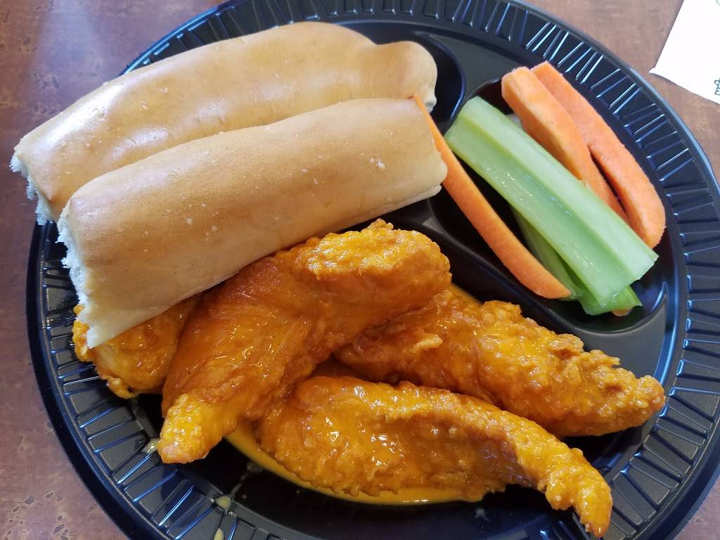 Wings N Things | restaurant | 9174 Mira Mesa Blvd, San Diego, CA 92126, USA | 8585369293 OR +1 858-536-9293