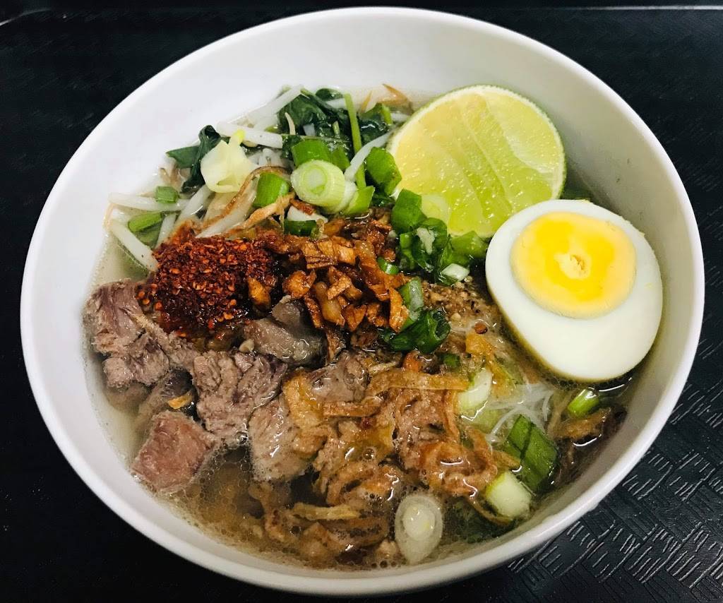 Tea Leaf Garden | restaurant | 2305 W Devon Ave, Chicago, IL 60659, USA | 7738560433 OR +1 773-856-0433