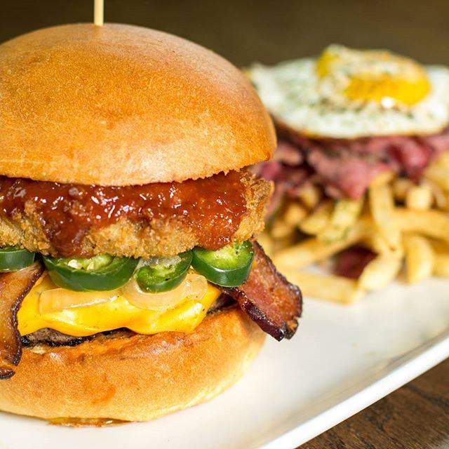 ODonovans Restaurant & Pub | restaurant | 101 E 3rd St, Pomona, CA 91766, USA | 9093974384 OR +1 909-397-4384