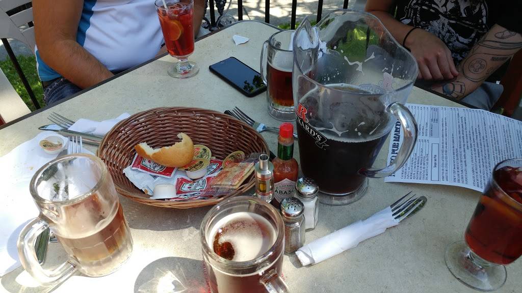 Resto Pub Marco Polo | restaurant | 7985 Avenue Marco Polo, Montréal, QC H1E 1N8, Canada | 5146481065 OR +1 514-648-1065