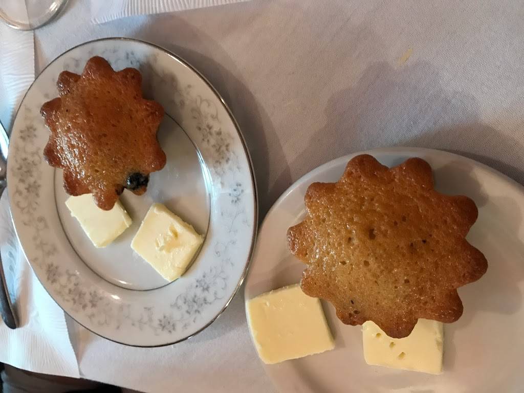 Mother In Law House | restaurant | 500 S Main St, St Charles, MO 63301, USA | 6369469444 OR +1 636-946-9444