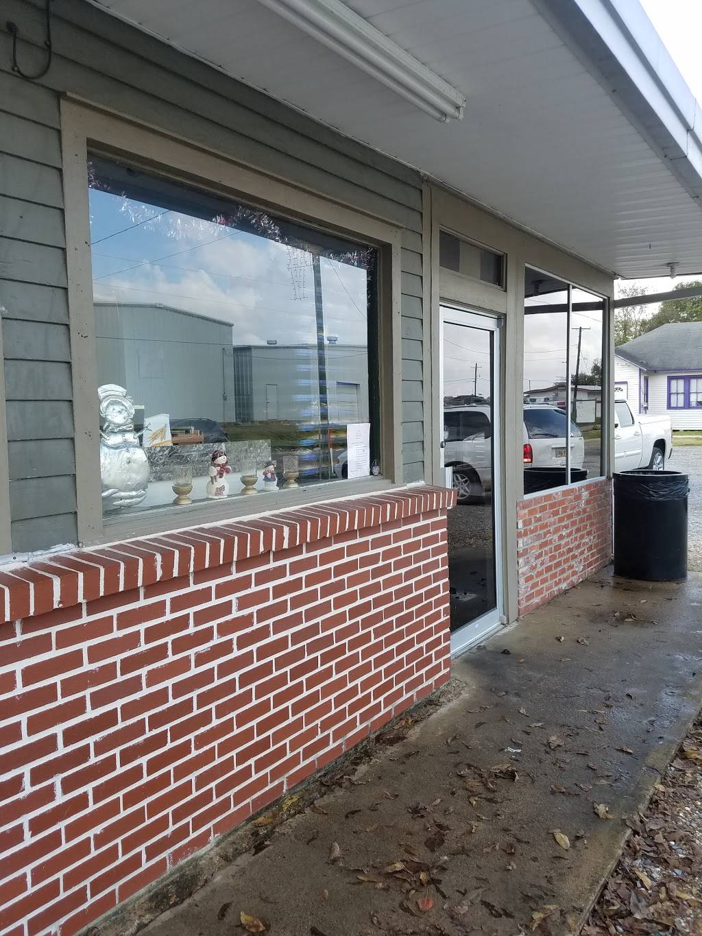 Joes Sandwich Shop | restaurant | Opelousas, LA 70570, USA | 3379425163 OR +1 337-942-5163