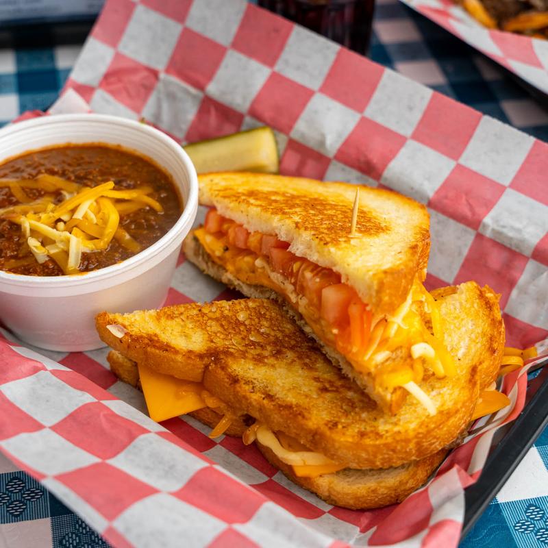 Claytons Deli | restaurant | 1628 E North St, Greenville, SC 29607, USA | 8642361518 OR +1 864-236-1518