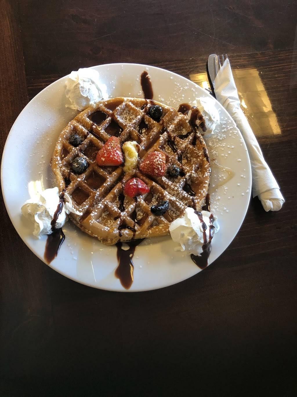 Small Village Cafe | restaurant | 302 Midland Ave, Port Chester, NY 10573, USA | 9143056243 OR +1 914-305-6243