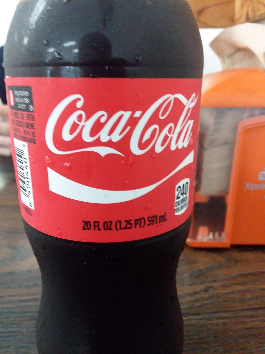 Dixie Wings | restaurant | 10630 Lee County Rd 240, Phenix City, AL 36870, USA | 3342970909 OR +1 334-297-0909