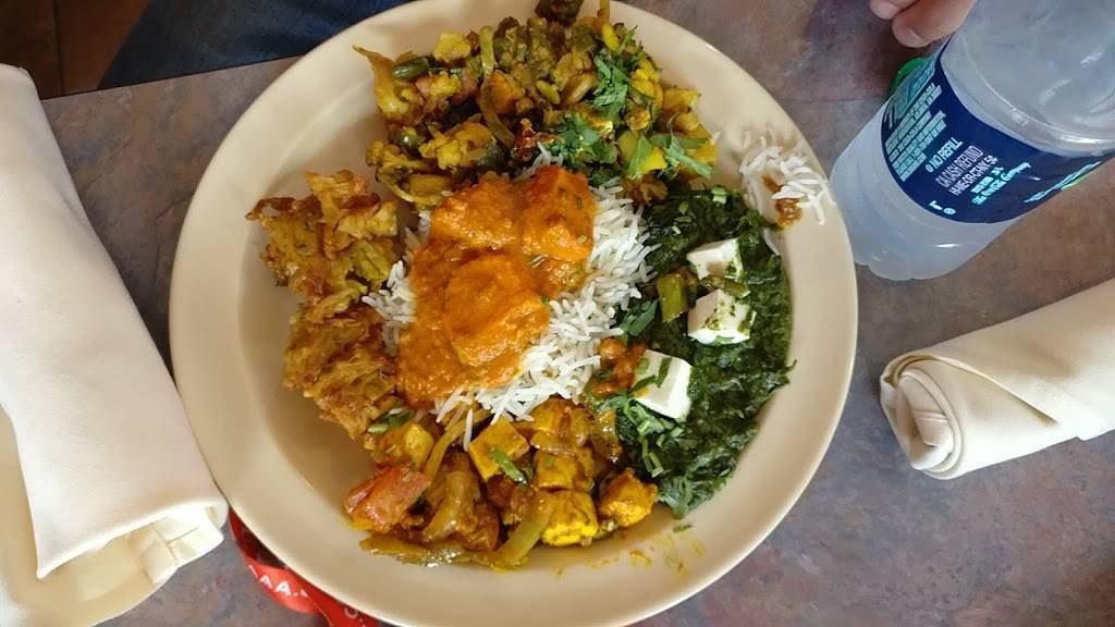 Curry Corner | restaurant | 2319 Williams Trace Blvd, Sugar Land, TX 77478, USA | 2815655881 OR +1 281-565-5881