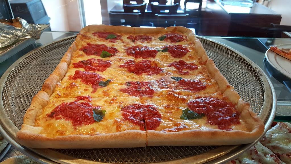 Joes Pizza By The Sea | restaurant | 87-14 Rockaway Beach Blvd, Far Rockaway, NY 11693, USA | 7183180600 OR +1 718-318-0600