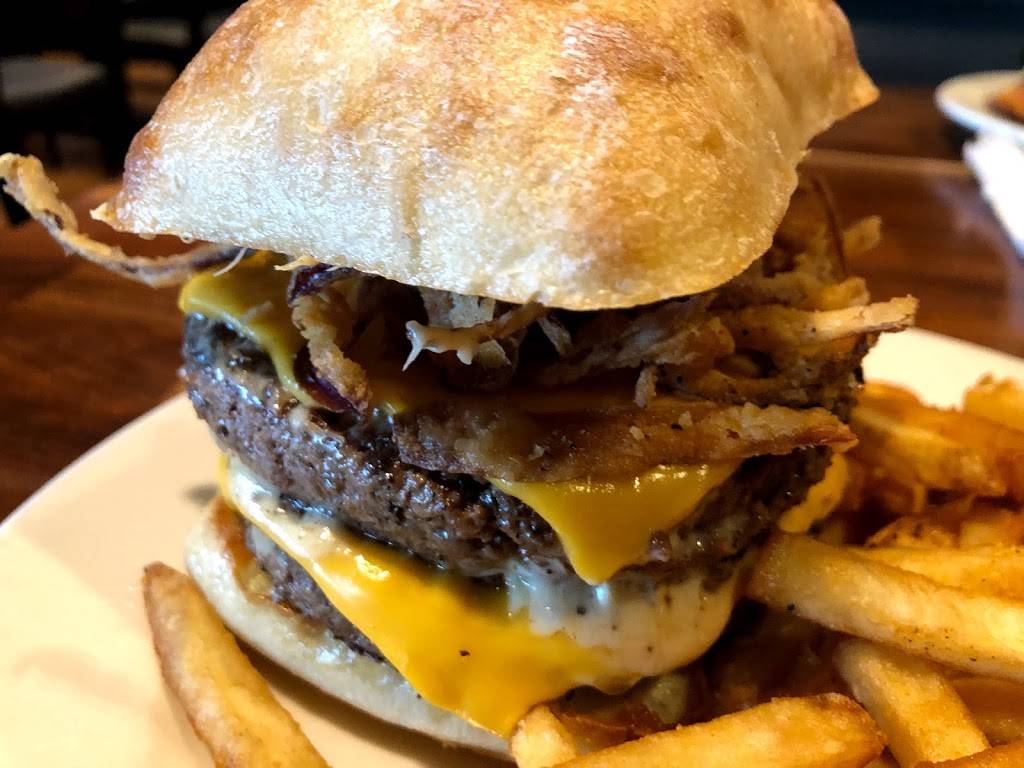 Oggis Sports|Brewhouse|Pizza | restaurant | 1173 E 19th St, Upland, CA 91784, USA | 9099498868 OR +1 909-949-8868