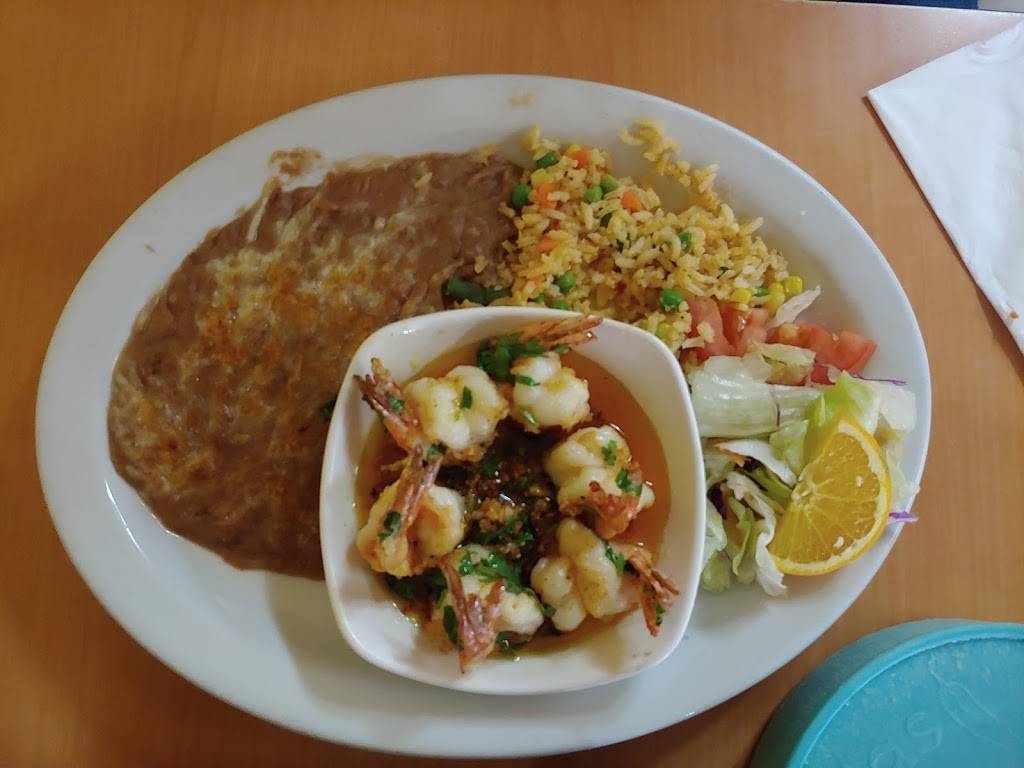 Villa Cariño Mexican Food & Mariscos | restaurant | 1066 N Hacienda Blvd, La Puente, CA 91745, USA | 6269182978 OR +1 626-918-2978