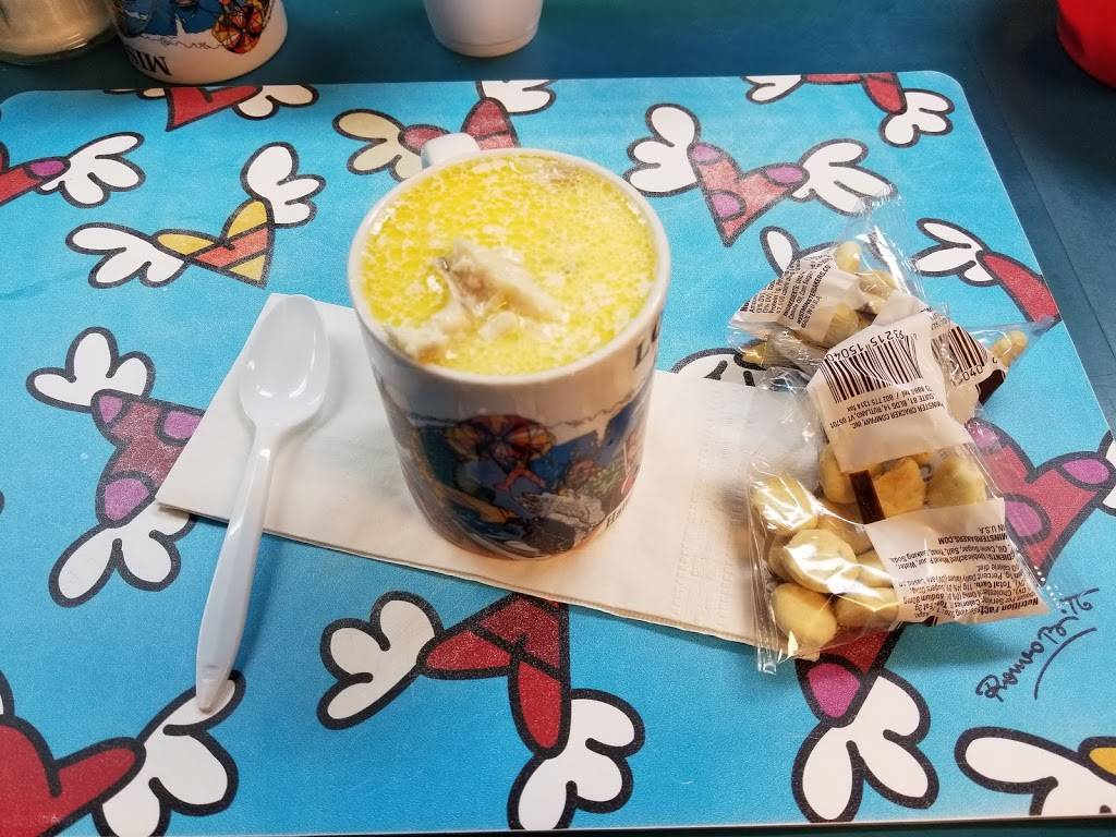 Al Gauron Luncheonette | restaurant | 1 Ocean Blvd, Hampton, NH 03842, USA | 6039260595 OR +1 603-926-0595