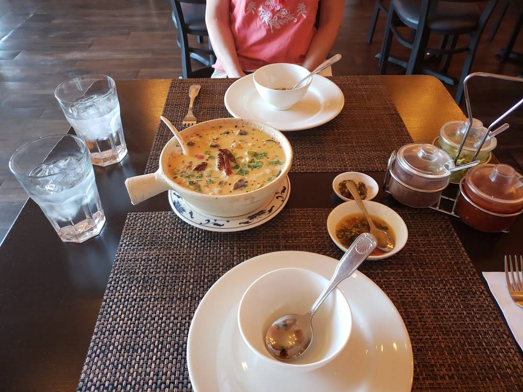 Praya Thai Dining | restaurant | 4850 W Sunset Rd Ste.#115, Las Vegas, NV 89118, USA | 7026162223 OR +1 702-616-2223