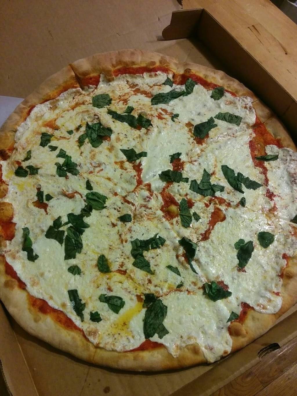 Broadway Pizza | restaurant | 534 86th St, Brooklyn, NY 11209, USA | 7183018745 OR +1 718-301-8745