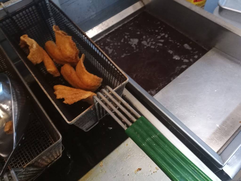 Sweet grandma grill | restaurant | 1104 N William St, Goldsboro, NC 27530, USA | 9199476100 OR +1 919-947-6100