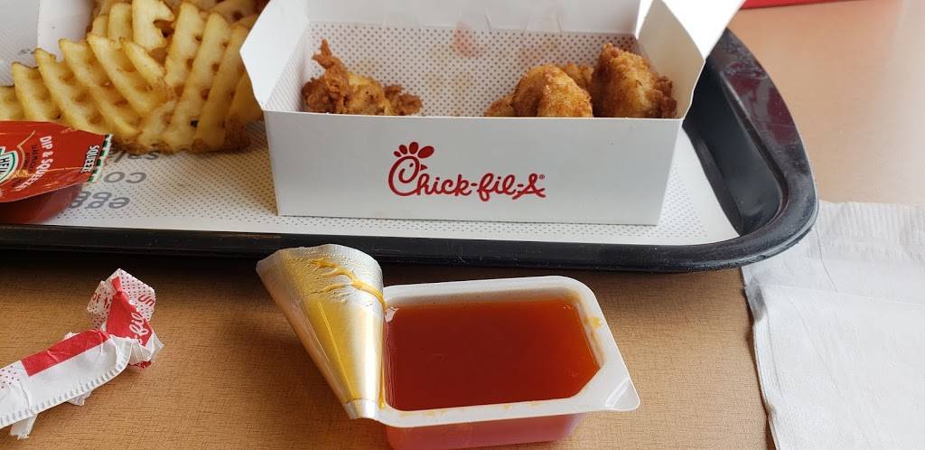 Chick-fil-A | restaurant | 4250 Fort Campbell Blvd, Hopkinsville, KY 42240, USA | 2708900042 OR +1 270-890-0042
