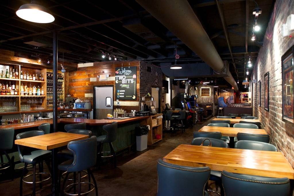 Two Bits | restaurant | 1520 Demonbreun St, Nashville, TN 37203, USA | 6157503536 OR +1 615-750-3536