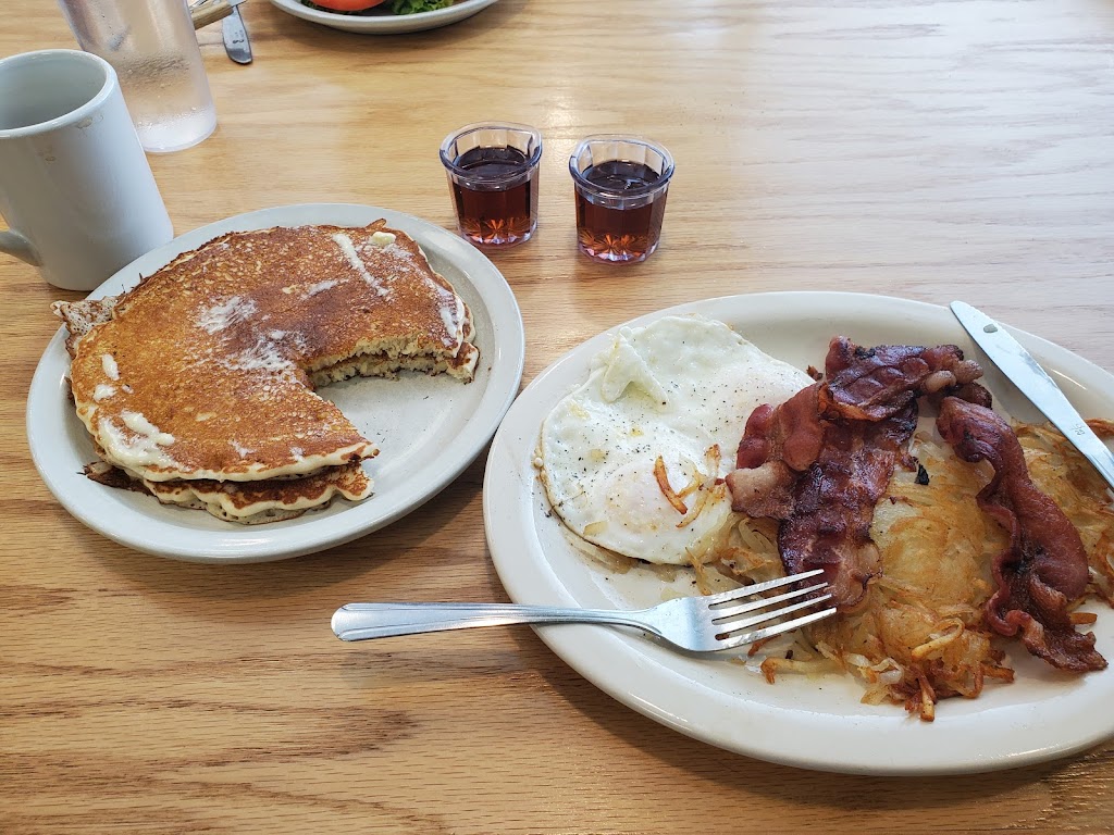 Black Forest Family Restaurant | restaurant | 820 NE E St, Grants Pass, OR 97526, USA | 5412441845 OR +1 541-244-1845