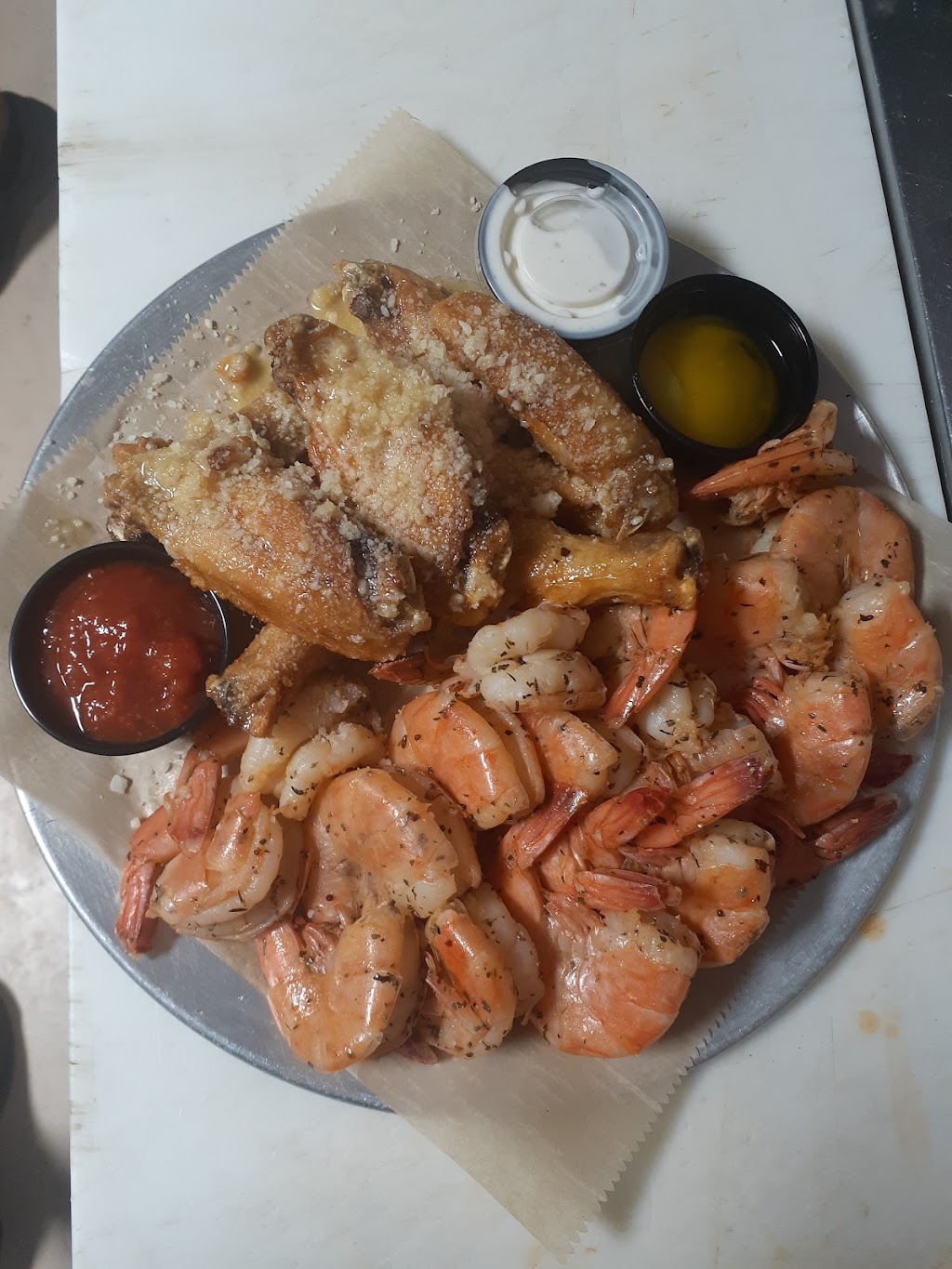 Willys Bar & Grill | restaurant | 130 N Broadway St, Fellsmere, FL 32948, USA | 7722288648 OR +1 772-228-8648