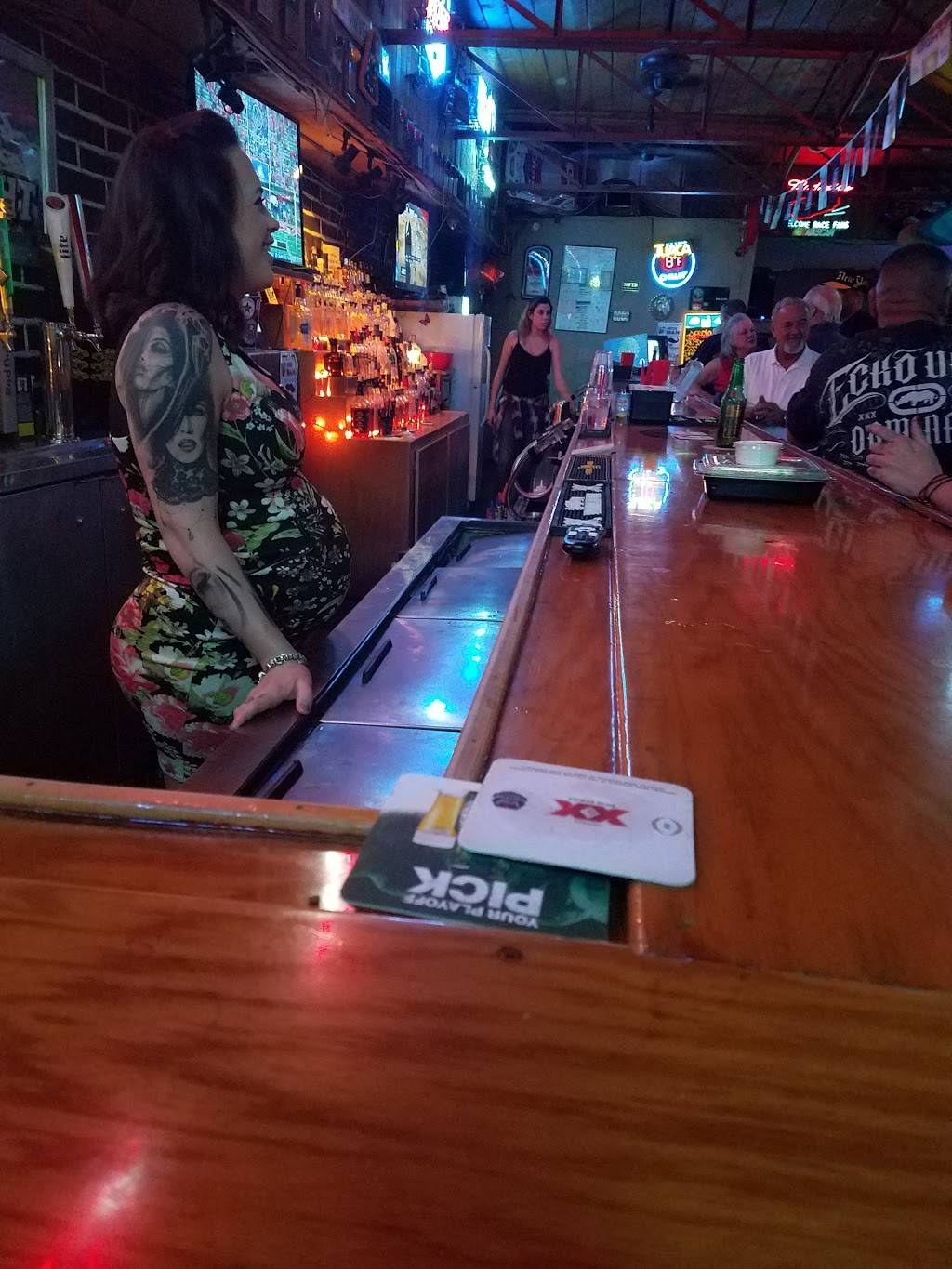 Al Js Tavern | restaurant | 4980 E 22nd St, Tucson, AZ 85711, USA | 5205142774 OR +1 520-514-2774