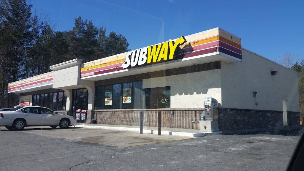 Subway | restaurant | 3520 Isabella Rd, Midland, MI 48640, USA | 9898390508 OR +1 989-839-0508