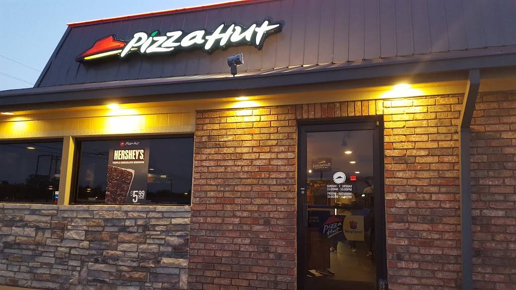 Pizza Hut | meal takeaway | 430 US Highway 79 S, Henderson, TX 75654, USA | 9036571665 OR +1 903-657-1665