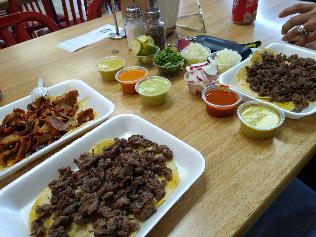 Tacos Don Cuco (Clark) | restaurant | 5901 Alameda Ave, El Paso, TX 79905, USA | 9158432252 OR +1 915-843-2252