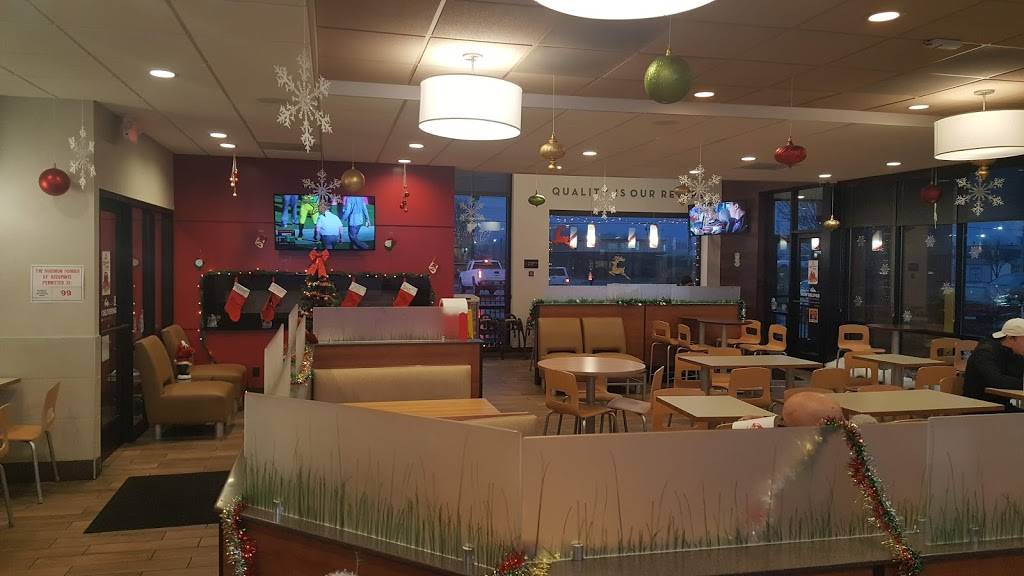 Wendys | restaurant | 2907 Navarre Ave, Oregon, OH 43616, USA | 4196985206 OR +1 419-698-5206