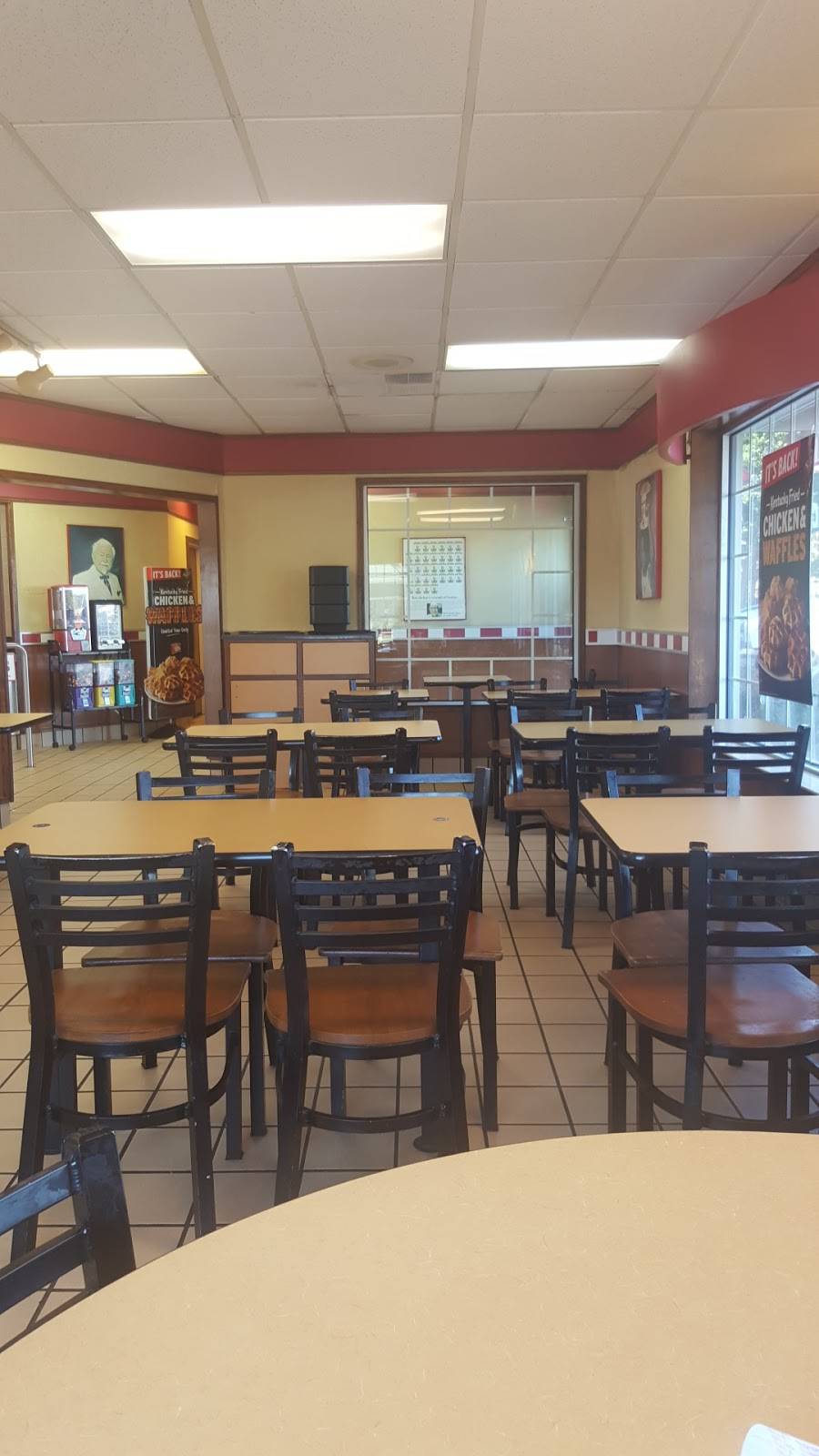 KFC | restaurant | 5708 Calhoun Memorial Hwy, Easley, SC 29640, USA | 8648594817 OR +1 864-859-4817