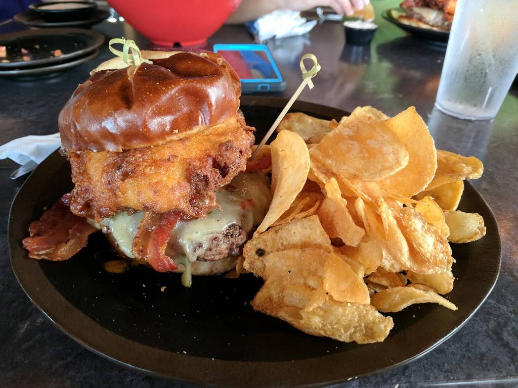 Stoneyard Grill & Tavern | restaurant | 41 S Main St, Niles, OH 44446, USA | 3305449273 OR +1 330-544-9273