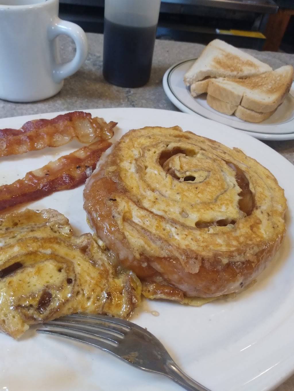 Dans Diner | restaurant | 1005 NY-203, Chatham, NY 12037, USA | 5183923267 OR +1 518-392-3267