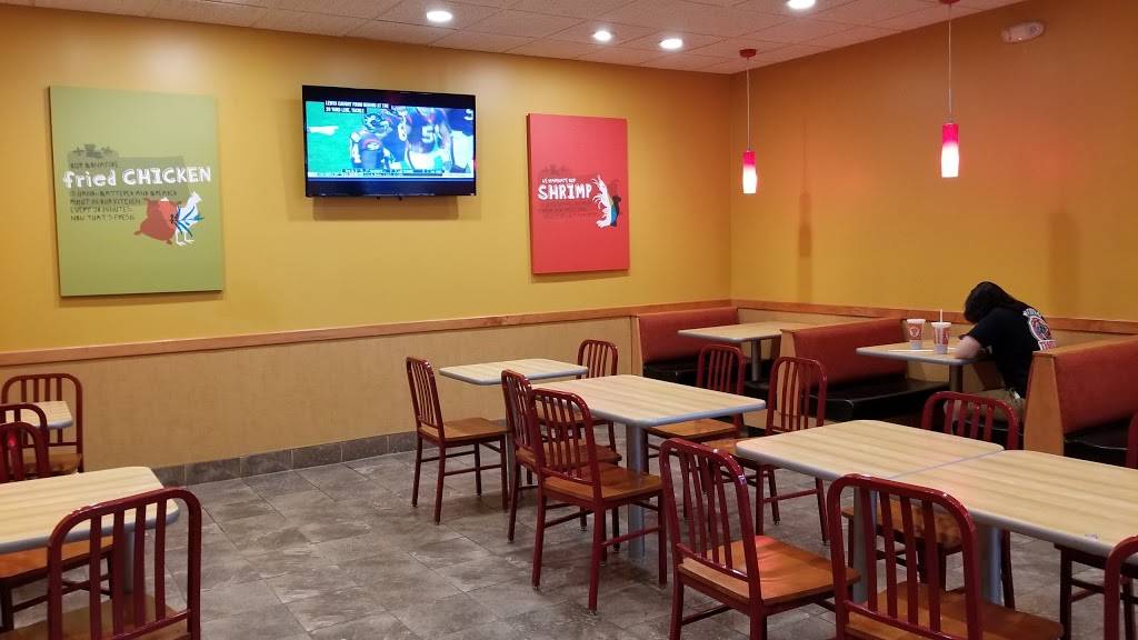 Popeyes Louisiana Kitchen | restaurant | 1101 NC-61, Whitsett, NC 27377, USA | 3364496060 OR +1 336-449-6060