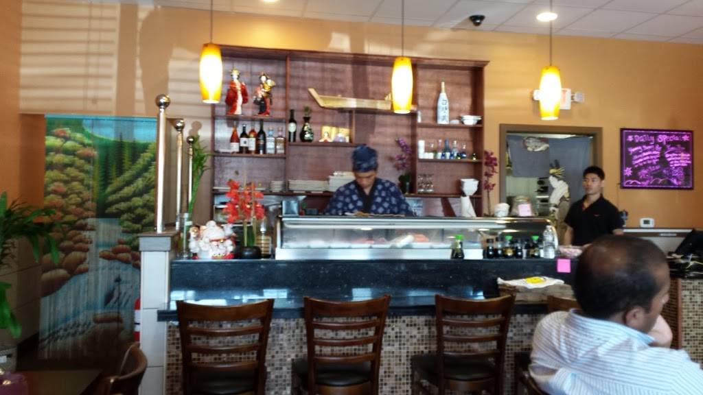 Eastern Bistro | restaurant | 891 Cranbury South River Rd #102, Jamesburg, NJ 08831, USA | 7329925134 OR +1 732-992-5134