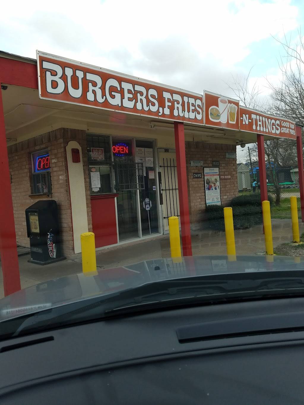 Burgers Fries n Things | restaurant | 8525 Scott St, Houston, TX 77051, USA | 7137314545 OR +1 713-731-4545