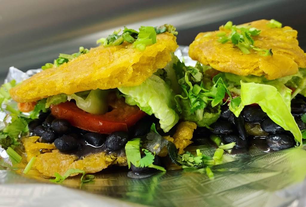 Na’Wara de Arepa | restaurant | 102 S Merritt Mill Rd, Chapel Hill, NC 27516, USA | 3218889543 OR +1 321-888-9543