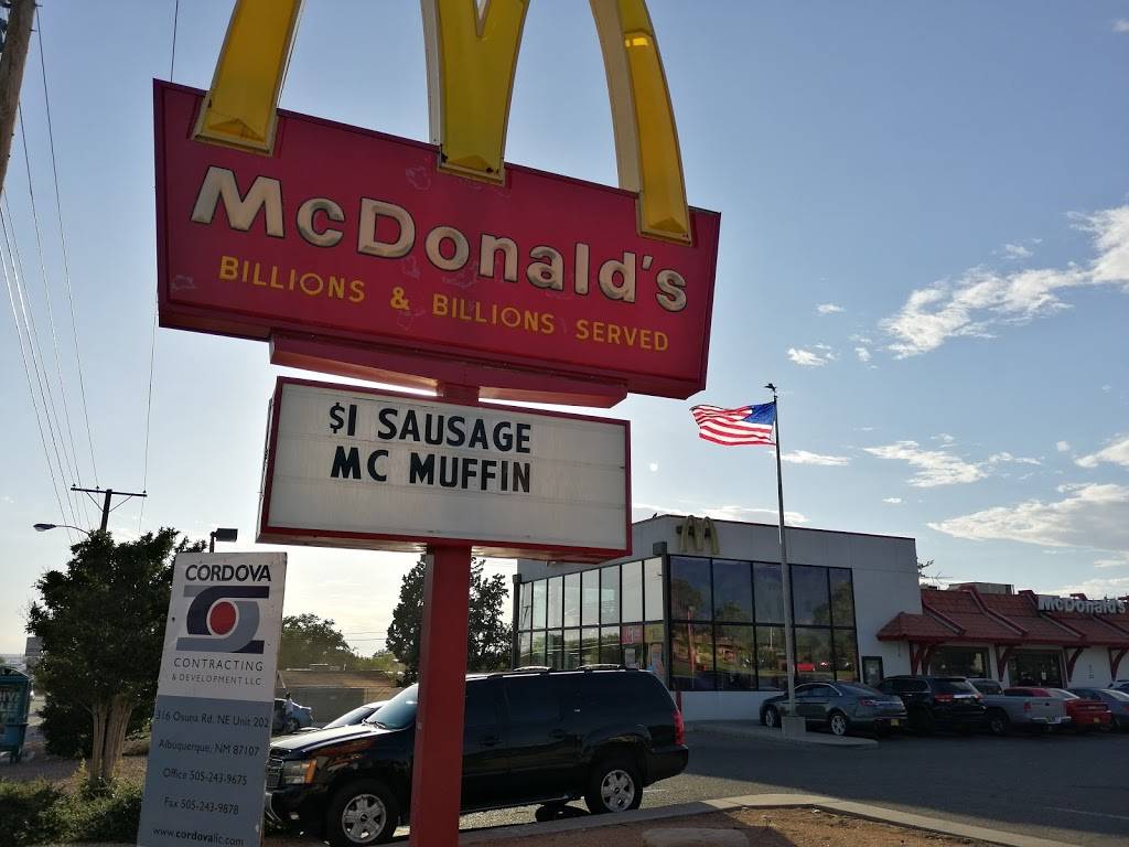 McDonalds | cafe | 8315 Montgomery Blvd NE, Albuquerque, NM 87109, USA | 5052923171 OR +1 505-292-3171
