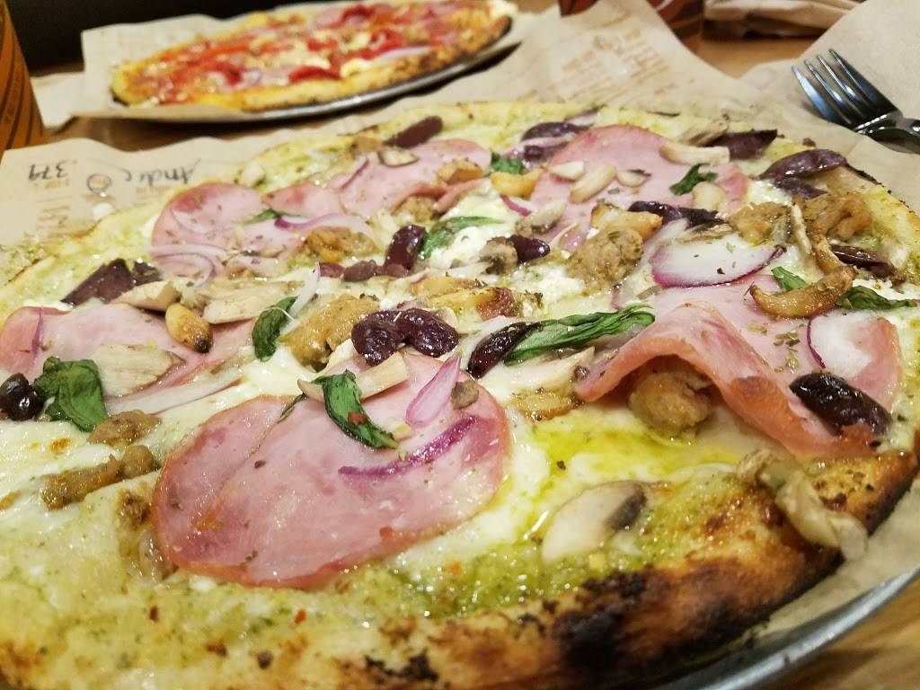 Blaze Pizza | restaurant | 4488 Town Center Pkwy, Jacksonville, FL 32224, USA | 9045120694 OR +1 904-512-0694