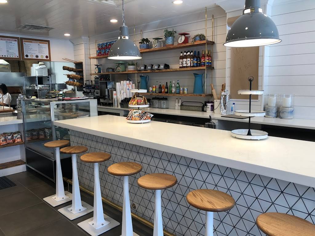 IT BGL | restaurant | 19 E Main St, Oyster Bay, NY 11771, USA | 5166281110 OR +1 516-628-1110