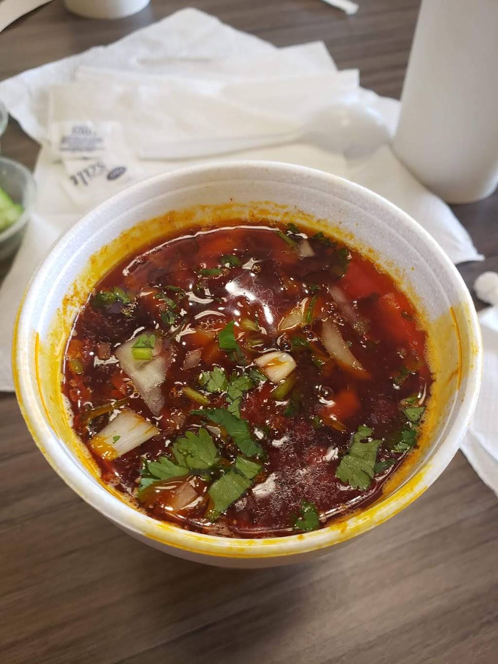 UNOS TACOS Y BIRRIA | restaurant | 2929 N 75th Ave STE #31, Phoenix, AZ 85033, USA | 6238737941 OR +1 623-873-7941