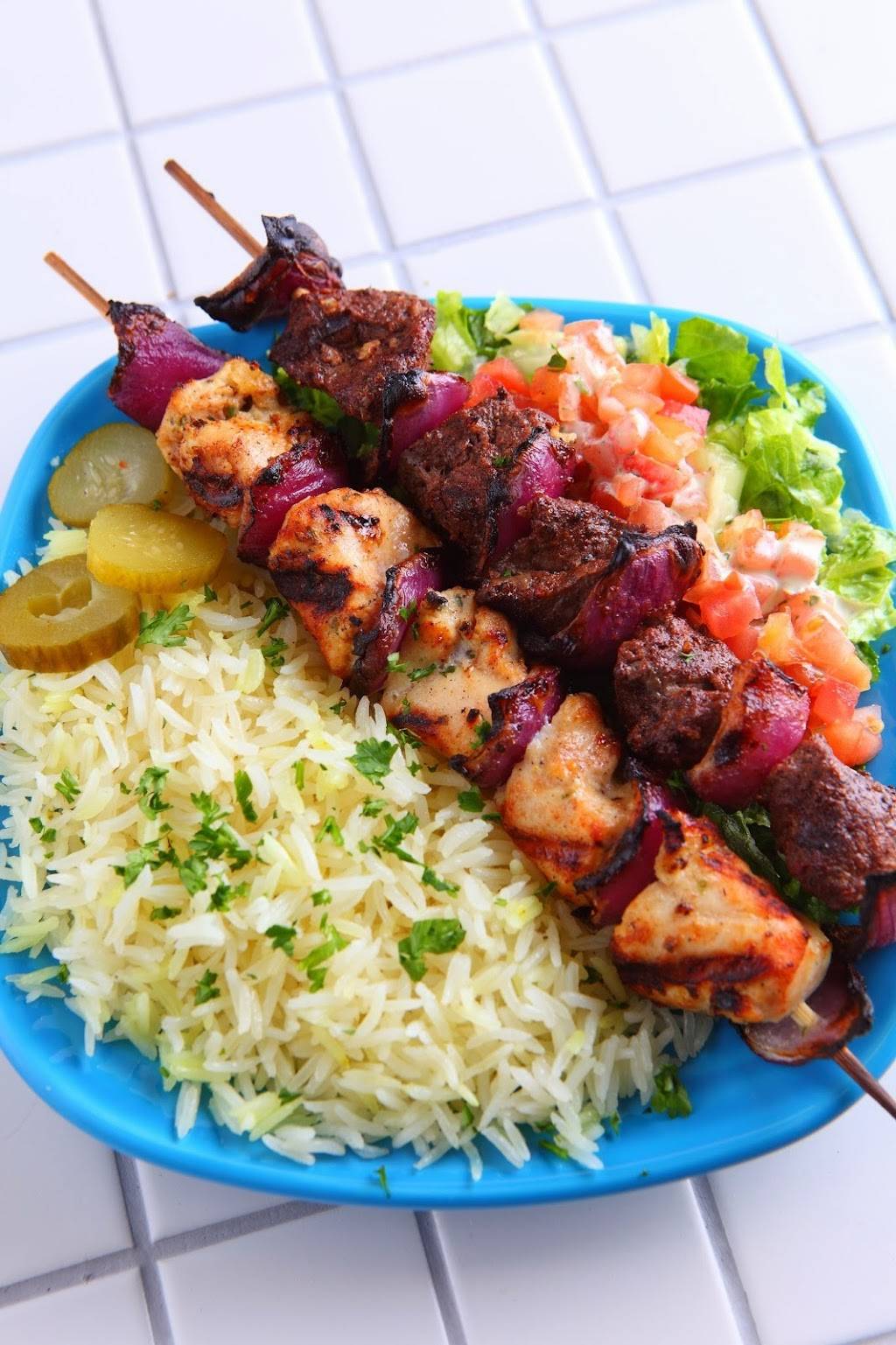 ZamZamz Mediterranean Grill | restaurant | 7706 Winchester Rd #108, Memphis, TN 38125, USA | 9015092560 OR +1 901-509-2560