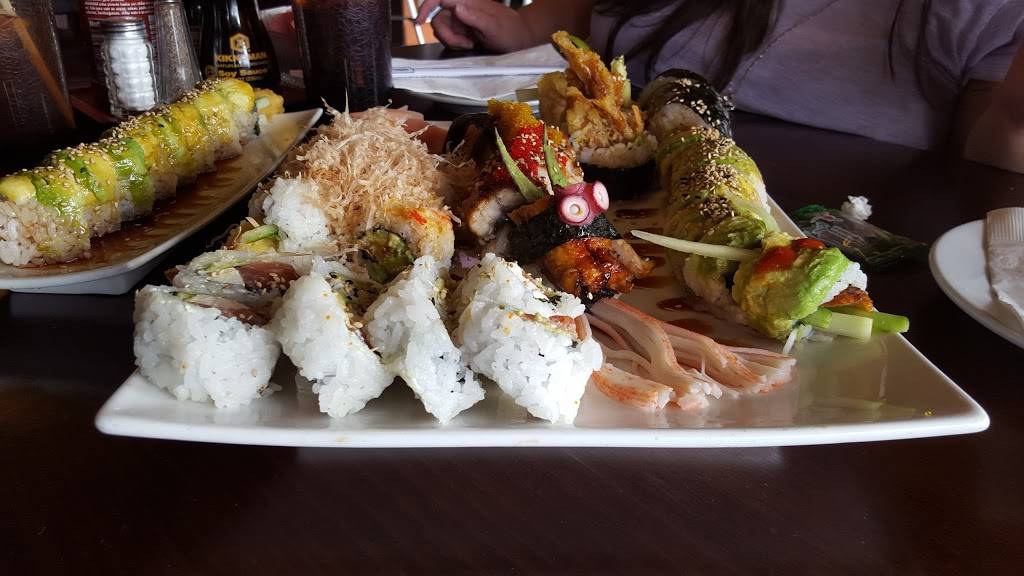 Sushi King Taste of Thai | restaurant | 7820 Enchanted Hills Blvd NE, Rio Rancho, NM 87144, USA | 5054046186 OR +1 505-404-6186