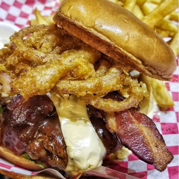 Uncle Bucks Fish Bowl and Grill | restaurant | 7905 S Hosmer St, Tacoma, WA 98408, USA | 2536715600 OR +1 253-671-5600