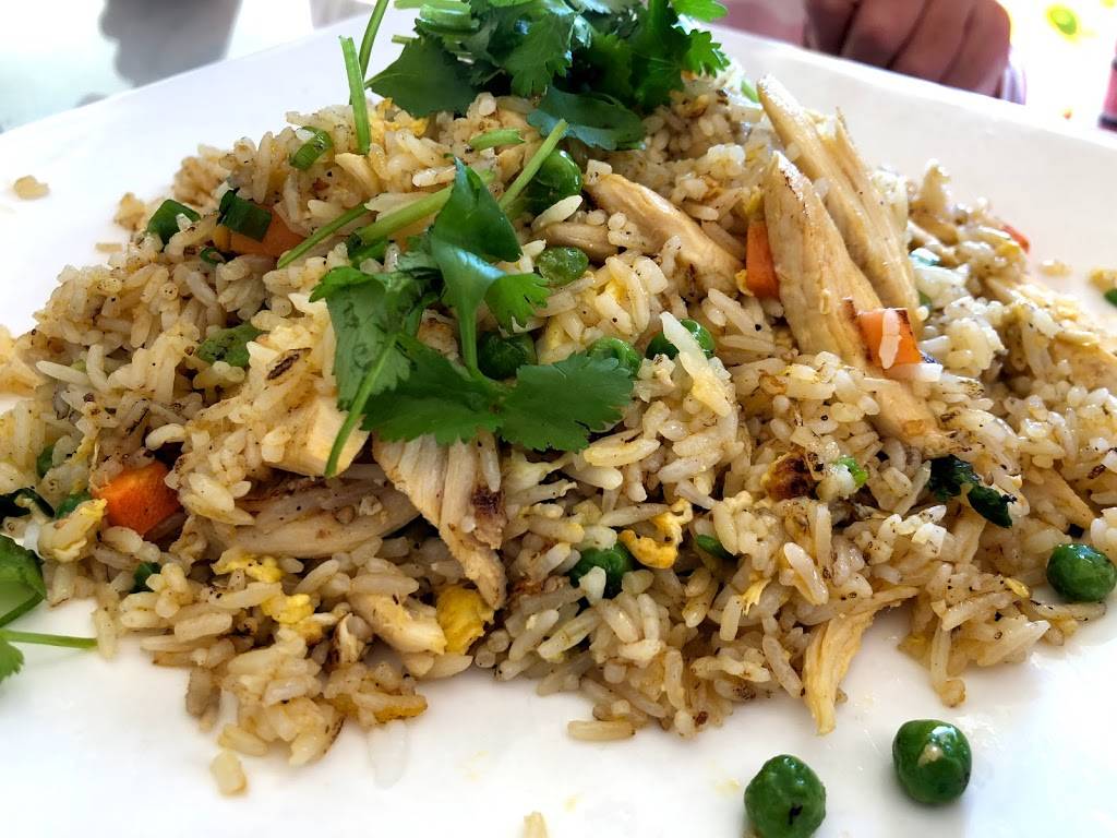 Pho Hoang Yen | restaurant | 1233 164th St SW, Lynnwood, WA 98087, USA | 4257431397 OR +1 425-743-1397