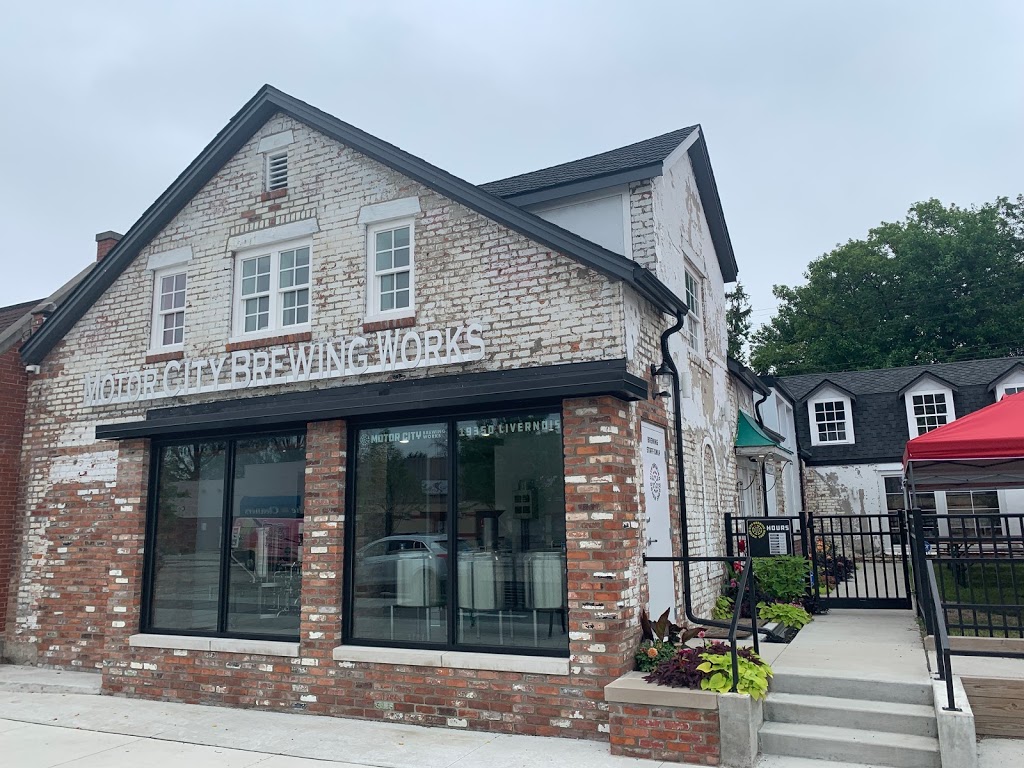 Motor City Brewing Works-Livernois | restaurant | 13950 Livernois, Detroit, MI 48221, USA | 3138322700 OR +1 313-832-2700